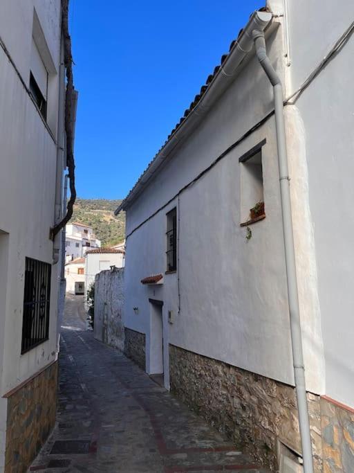 Casa De Diego El Barbero Holiday home