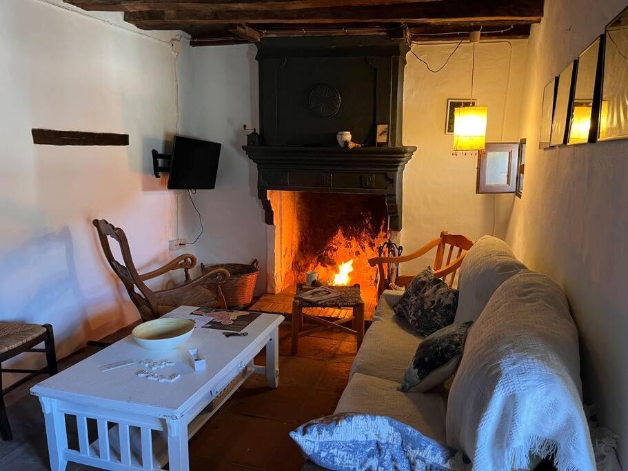Casa De Diego El Barbero Benarraba