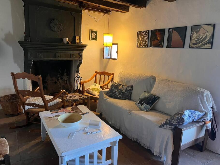 Casa De Diego El Barbero Holiday home Benarraba